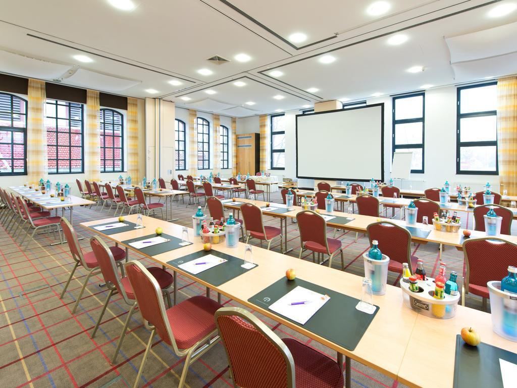Achat Hotel Offenbach Plaza Bagian luar foto